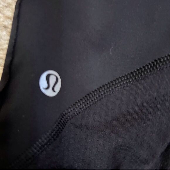 Lululemon Athletica Run For Your Life Womens Cropped Chevron Leggings‎ Size 4 - Picture 4 of 6